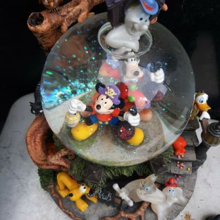 Vintage Halloween Rare Disney Direct Haunted Snow Globe Motion lights & Sound 3