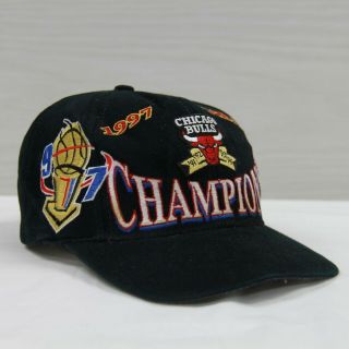 Vintage 1997 Chicago Bulls Champions Logo Athletic Snapback Hat Cap Osfa Nba