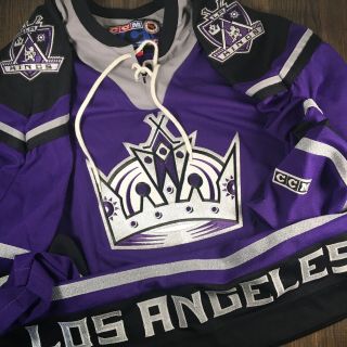Ccm Nhl Los Angeles Kings Hockey Jersey - Men’s Size Large
