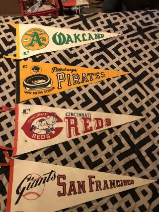 9 Vintage Mlb Baseball Pennants 1960 - 1970’s Cubs,  Reds,  Dodgers,  Mets,  A’s ⚾️