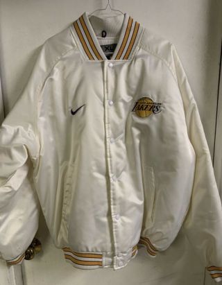 Vintage Team Nike Los Angeles Lakers Nba Basketball Satin Snap Jacket Mens Xl.