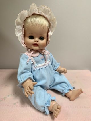 Sweet Vintage 17 " Vinyl Baby Doll With Rooted Hair