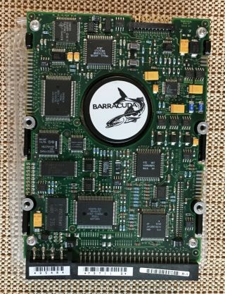 Vintage Sun/Seagate Barracuda ST32550N 9B0001 - 123 2.  1gb SCSI Hard Drive, 2