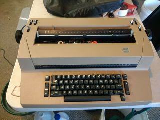 Vintage Ibm Selectric Ii Typewriter Correcting