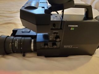 Vintage Sony Hvc - 2200 Trinicon Professional Color Video Camera Camco.