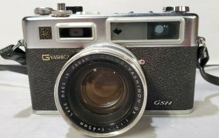 Vintage Yashica Electro 35 Gsn Camera With Case