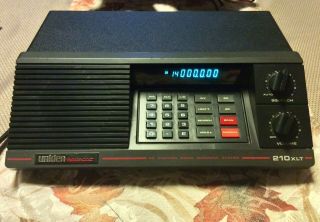 Vintage UNIDEN BEARCAT 210XLT 40 Channel Scanner Radio - 210 XLT - No Antenna 2