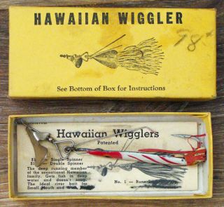 Vintage Arbogast Hawaiian Wiggler No.  3 Fishing Lure & Older Correct Box