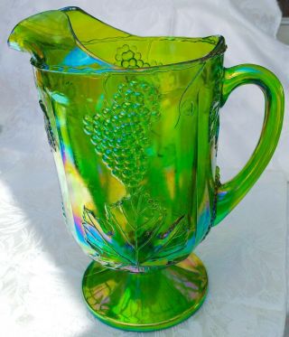 Vintage Indiana Glass Harvest Grape Green Carnival Glass Pitcher 10 - 1/2 " Usa