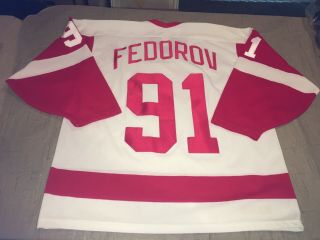 Adult Large Sergei Fedorov Detroit Red Wings Ccm Jersey White