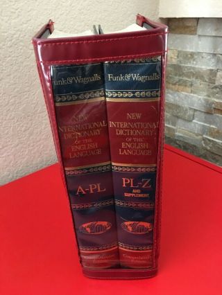 Funk&Wagnall ' s 2 Volume International Dictionary Of The English Language HC 3