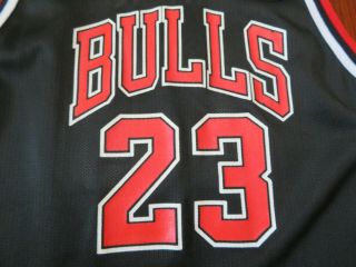 VTG NBA Champion Jersey Michael Jordan Chicago Bulls Black Youth XL 2