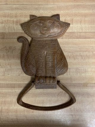 Vintage 80s Syroco Cat Mid Century Towel Holder Wall Hanging Brown Kitty Decor
