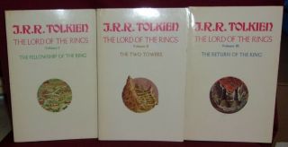J.  R.  R.  Tolkien THE LORD OF THE RINGS First printing: Special Edition Boxed Paper 3