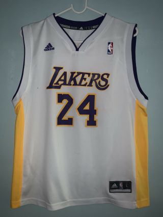 Adidas Los Angeles Lakers Kobe Bryant 24 Jersey Size: Youth Large Nba