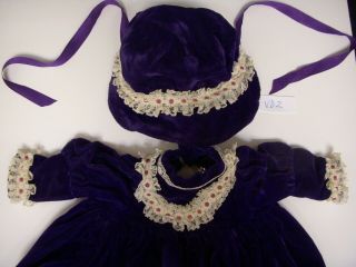 Vd2 - Purple Velvet Dress And Hat For 23 - 24 " Antique Bisque Head