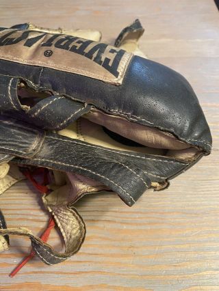 Antique vintage EVERLAST Boxing HEAD Gear set protective padding 2
