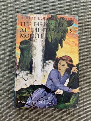 1st A Judy Bolton Mystery 31 Discovery At The Dragon 