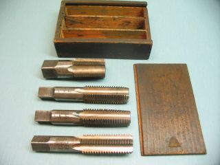 Vintage Greenfield Pipe Taps Set 3 In Wood Box 1 8 Nc Hs M2 And 1 1/4 Npt Hs 02