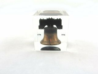Vintage Bronze Liberty Bell In Lucite 1776 - 1976 Penncraft 3 " Cube Paperweight