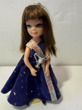 Vintage Uneeda Prom Time Tiny Teens 5 " Doll 1960s Dress Trophy Shoes,  & Stand