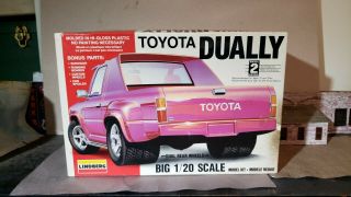 Lindberg 1:20 Scale Toyota Dually Pickup Un Built Unbuilt Kit