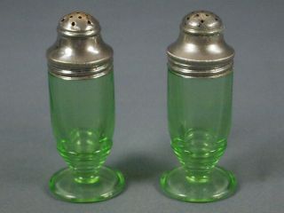 Hazel - Atlas Green Salt And Pepper Shakers Vintage Depression Glass