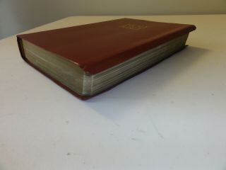 1994 - Holy Bible,  Nelson,  KJV,  839BG,  Giant Print,  Center Column Reference Edit 3
