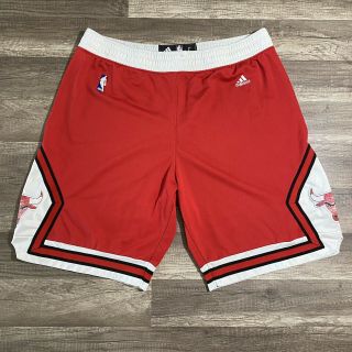 Adidas Nba Authentic Red White Chicago Bulls Shorts Men’s Size Large