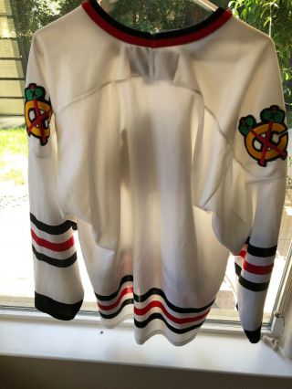 Vintage Chicago Blackhawks CCM NHL Hockey Jersey Size Large Men’s White Red 2
