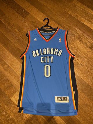 Nba Embroidered Russell Wetbrook Oklahoma City Thunder Jersey (men’s M)