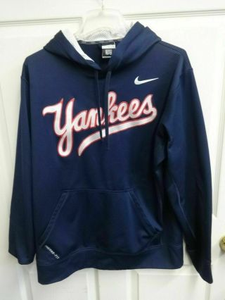 Nike Therma - Fit York Yankees Pullover Hoodie Sweatshirt Large