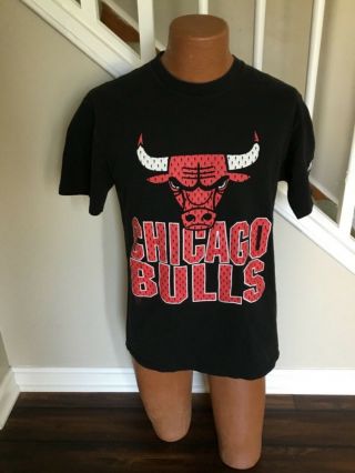 Vintage 90’s Chicago Bulls T - Shirt (by Starter) Mj Michael Jordan Pippen Nba