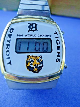 1984 Mlb World Series Champions Detroit Tigers Souvenir Baseball Watch 84 Champs