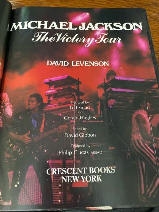 MICHAEL JACKSON BOOK The Victory Tour by David Levenson Full Color Pop Icon 1984 3