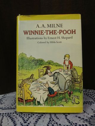 Vintage 1974 1st Edition 1974 Winnie The Pooh Color Illustrated Book W Dj Milne
