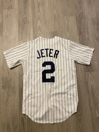 Derek Jeter 2 York Yankees Majestic Pinstripe Jersey Size Medium Adult