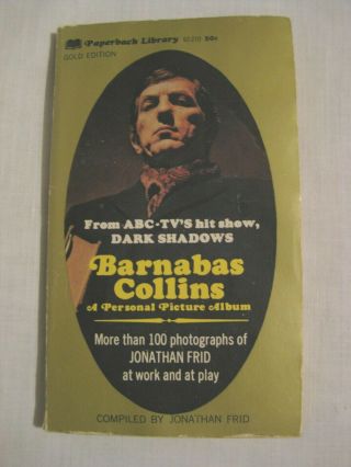 Dark Shadow Barnabas Collins Picture Album 1st Print Dec.  1969 Jonathan Frid