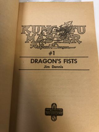 Kung Fu Master Richard Dragon Dragon ' s Fists by Jim Dennis Rare Pulp Novel 1974 3
