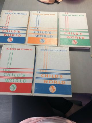 THE CHILD ' S WORLD VOLUMES 1 - 5 1959 EDITION 2