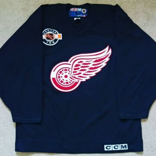 Adult Large Ccm Detroit Red Wings Black Nhl Center Ice Practice Hockey Jersey