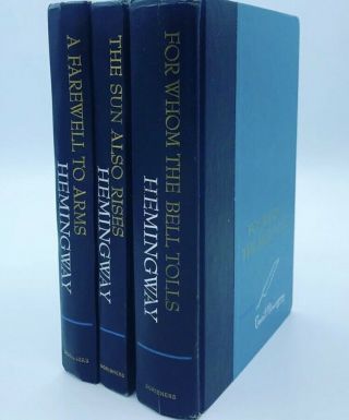 Ernest Hemingway 3 Volume Vintage Set Of Famous Novels Blue & Navy Hardcover