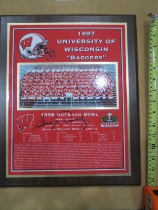 1997 University Of Wisconsin Badgers Football Team Plaque Outback Bowl Signed