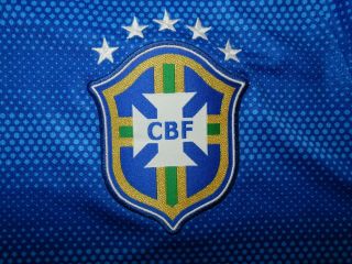Nike Men ' s CFB Brazil Soccer Jersey Size L Large 2