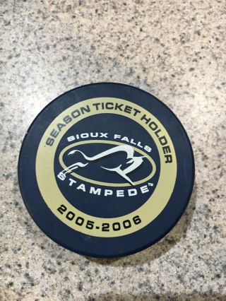 Sioux Falls Stampede Official Hockey Puck Season Ticket Holder 2005 - 2006 2