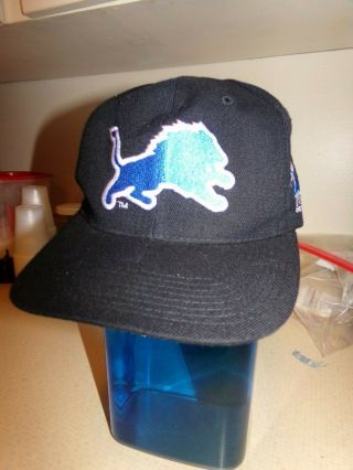 Vintage Detroit Lions Hat Pro Line Logo Nfl Football Snapback Cap.