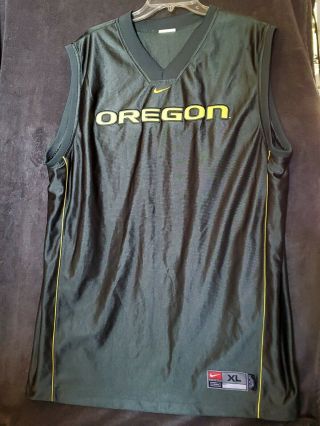 Nike " Oregon " Ducks Jersey Basketball Reversible Men’s Size Xl Green Yellow Ncaa
