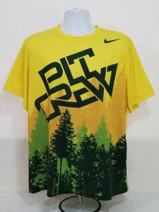 Oregon Ducks Basketball Nike Pit Crew 2016 2017 T - Shirt Tee Shirt Men 