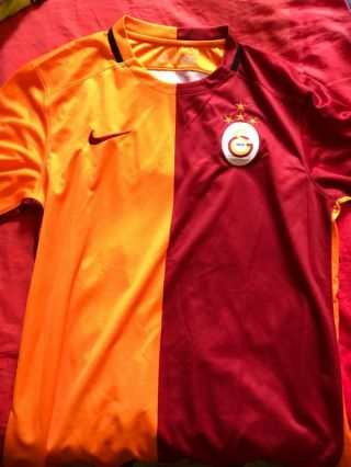 Galatasaray Home Jersey 2015 - 16 Size Large Nike
