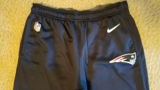 England Patriots Mens Nike Therma - Fit Athletic Pants,  2XL,  Navy EUC 2